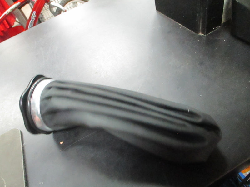Load image into Gallery viewer, Used Ice Therapy Ice 20 9&#39; Ice Bag
