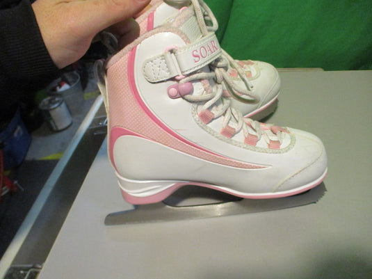 Used Riddell 615 Soar Junior Size 13 Figure Skates