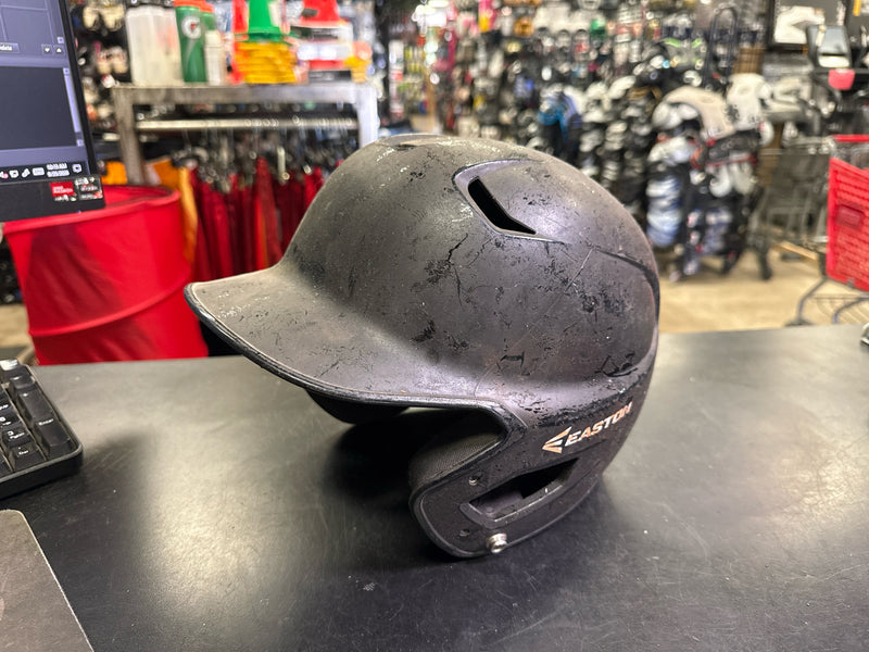 Load image into Gallery viewer, Heavy Use Easton Jr Batting Helmet 6 3/8- 7 1/8
