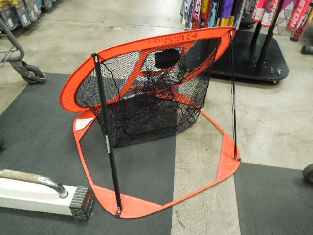 Load image into Gallery viewer, Used Rukket Golf Pop-Up Pitching &amp; Chipping Target
