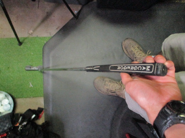 Load image into Gallery viewer, Vintage MacGregor M222 Right Hand Golf Putter
