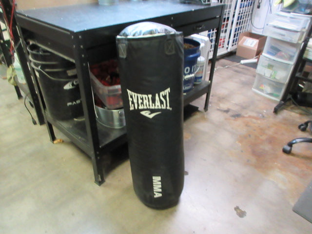 Load image into Gallery viewer, Used Everlast MMA Punching Bag - 70lbs *NO STRAPS*
