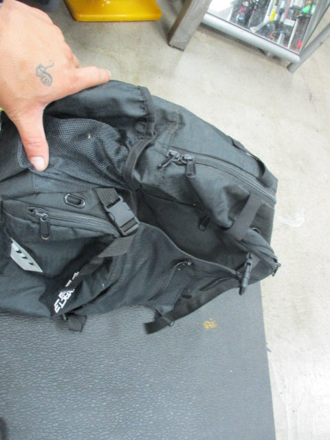 Used Exxact Storage 3 Soccer Equipment Bag