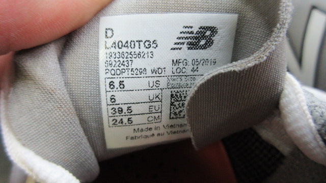 Load image into Gallery viewer, Used New Balance Men's 4040v5 Low Metal Baseball Cleats - Size 6.5
