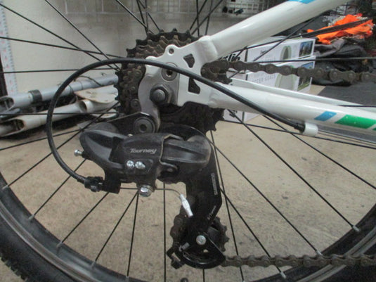 Used Trek Precaliber 24" 7 Speed Mountain Bike