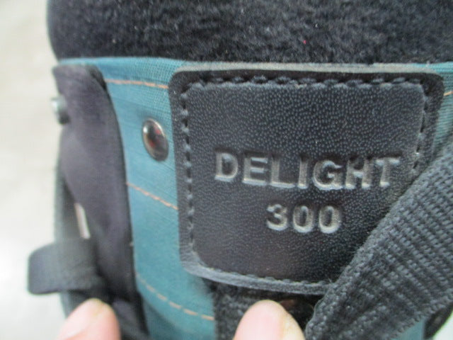 Load image into Gallery viewer, Used IZZO Delight 300 Golf Hand Stand Bag W/ Strap
