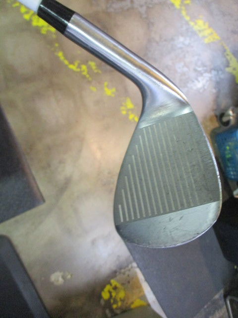 Used Wilson Profile Womens Flex Pitching Wedge - RH