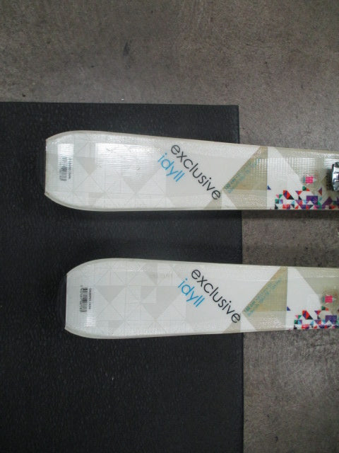 Load image into Gallery viewer, Used Dynasty Exclusive 152 CM Downhill Skis
