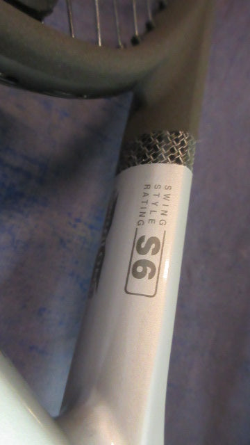 Load image into Gallery viewer, Used Head Titanium Ti.S6 28&quot; Tennis Racquet
