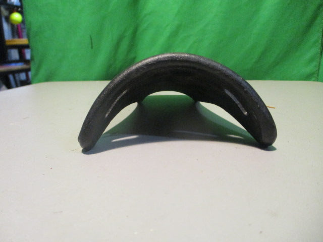 Load image into Gallery viewer, Used Rawlings Varsity Catchers Throat Guard
