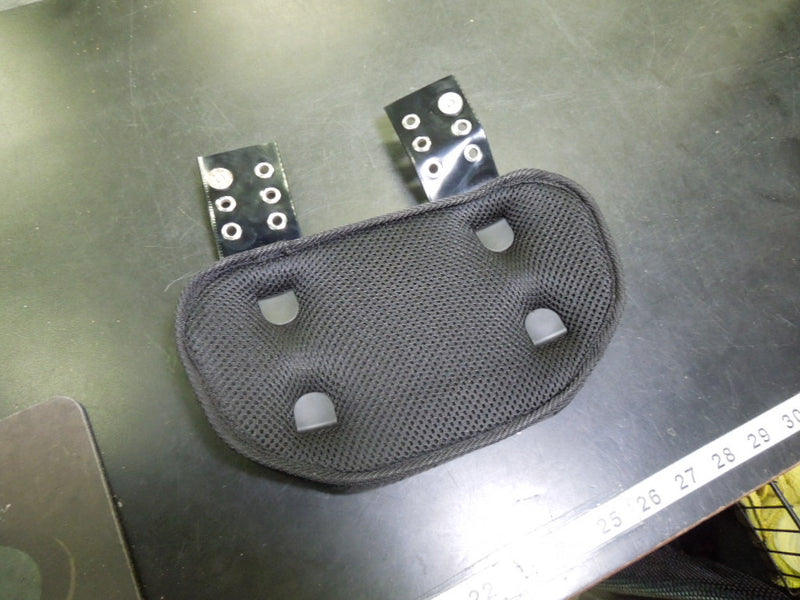 Load image into Gallery viewer, Used Battle Precision Youth Back Plate
