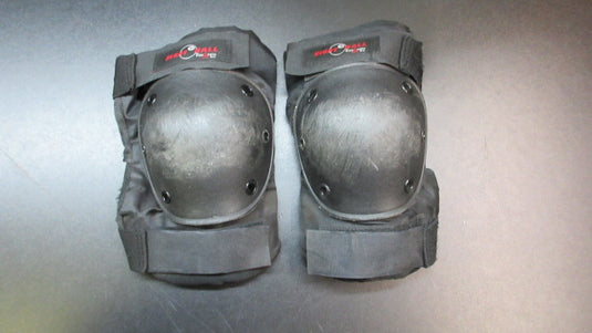 Used Eight Ball Skating Knee Pads - Size 8+