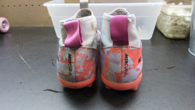 Load image into Gallery viewer, Used Nike Mercurial Soccer Cleats - Size Youth 3.5
