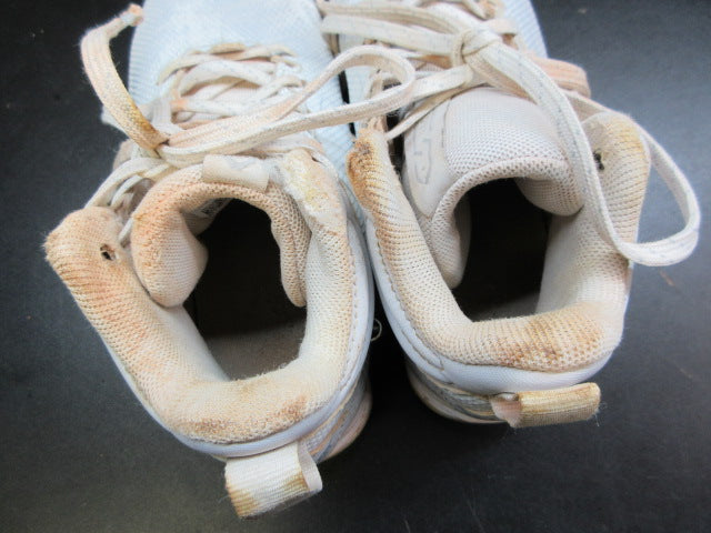 Load image into Gallery viewer, Used Under Armour Spotlight Franchise RM 2.0 Jr. Football Cleats - Size Youth 3
