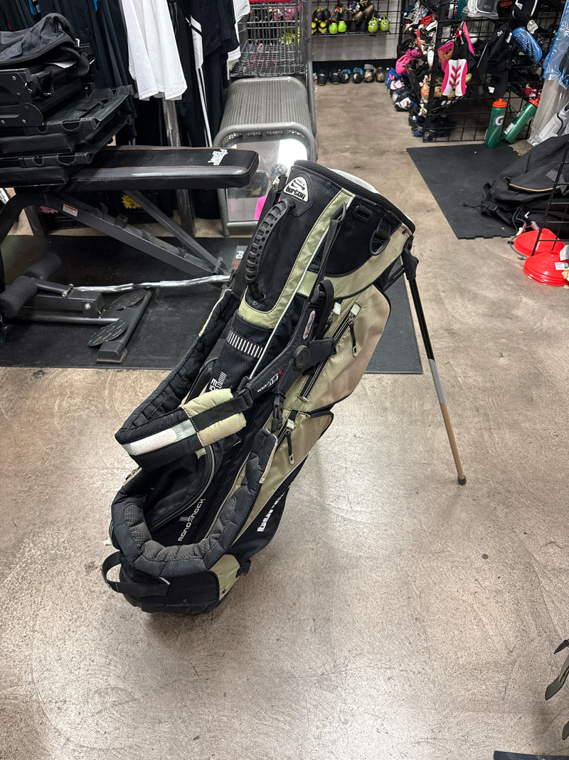 Load image into Gallery viewer, Heavy Use Burton MonoShock Golf Stand Bag
