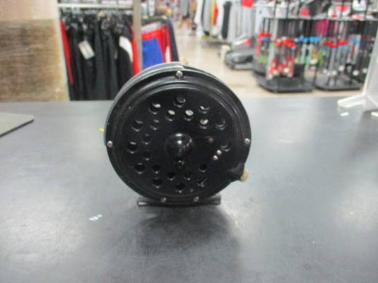 Used Vintage Pflueger Medalist Fly Wheel