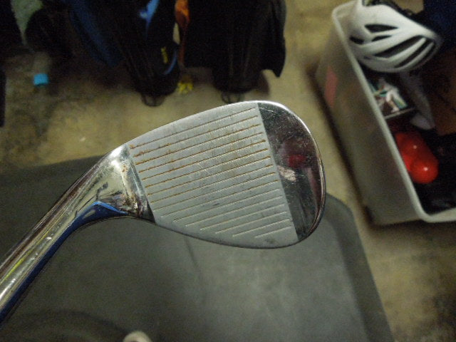 Load image into Gallery viewer, Used Cleveland Golf Tour Action REG.588 Right Hand Lob Wedge 64º
