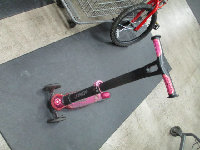 Load image into Gallery viewer, Used Yvolution Glider XL Adjustable 3 - Wheel Scooter
