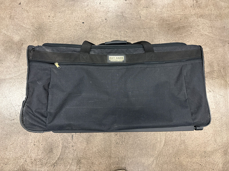 Load image into Gallery viewer, Used Bay Bags Travel Box Bag with inner Hard Skeleton

