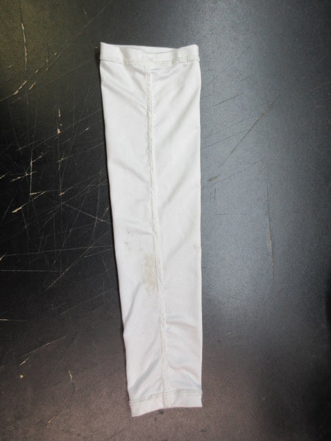 Load image into Gallery viewer, Used Nike Arm Compression Sleeve - Youth
