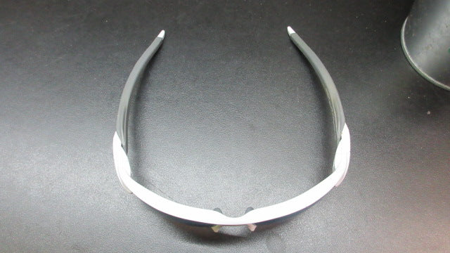 Load image into Gallery viewer, Used Oakley Flak 2.0 Sunglasses
