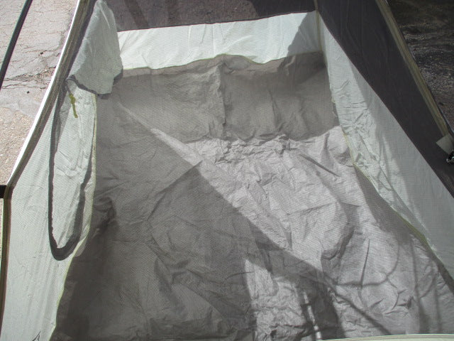 Load image into Gallery viewer, Used Boulder Creek Tent
