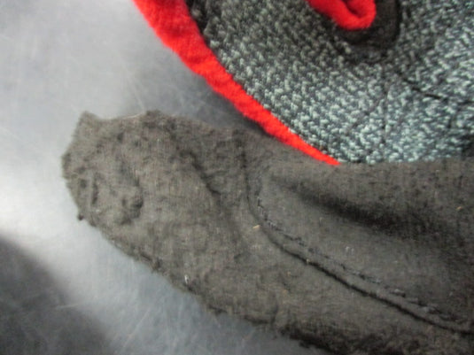 Used 41 Tail Syndicate Water Sports Gloves Size XL