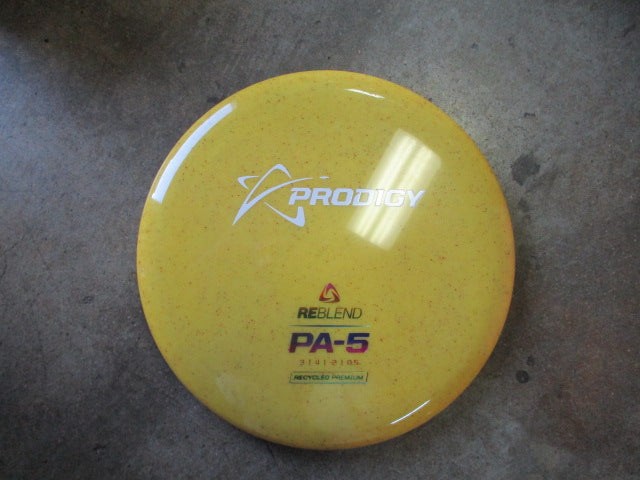 Load image into Gallery viewer, New Prodigy PA-5 ReBlend Putt &amp; Approach Disc

