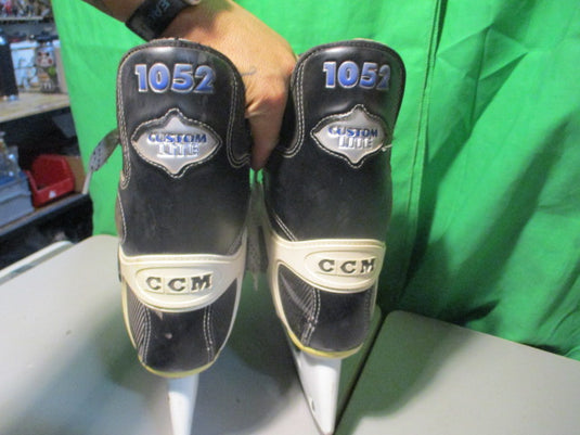 Used CCM Tacks 1052 Custom Lite Size 10.5 Hockey Skates