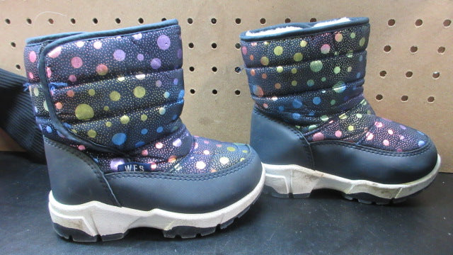 Load image into Gallery viewer, Used WFS Winter Snow Boots - Size 9m
