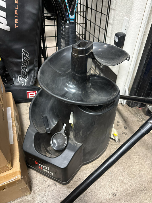 Used FurliHong Rechargeable Baseball/Softball Toss Machine
