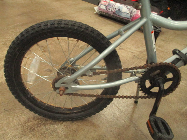 Load image into Gallery viewer, Used Novarra Stringer 16" Kids Bike
