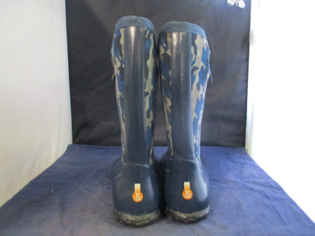 Load image into Gallery viewer, Used Bogs Waterproof Rain Boots Youth Size 6 - 5 Degrees F
