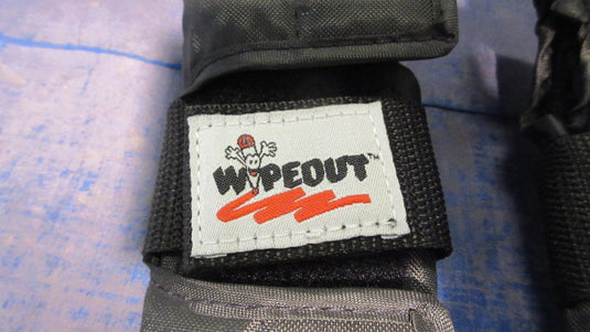 Used Wipe Out Wrist Guards Youth Size Medium