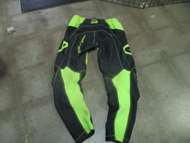 Load image into Gallery viewer, Used Answer Racing Riding Pants Size Y28
