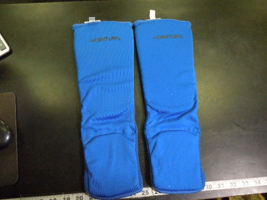 Used Century Soft Sided Shin Guard Sleeve Size XS