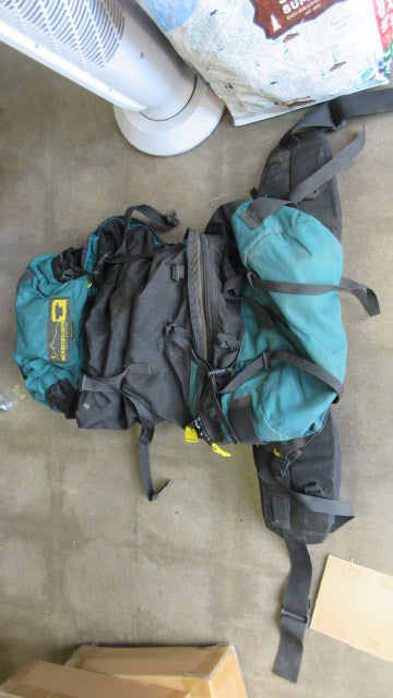 Used Mountainsmith Frostfire 53 Backpack