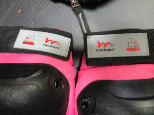 Used Merkapa Size Small Knee Pads