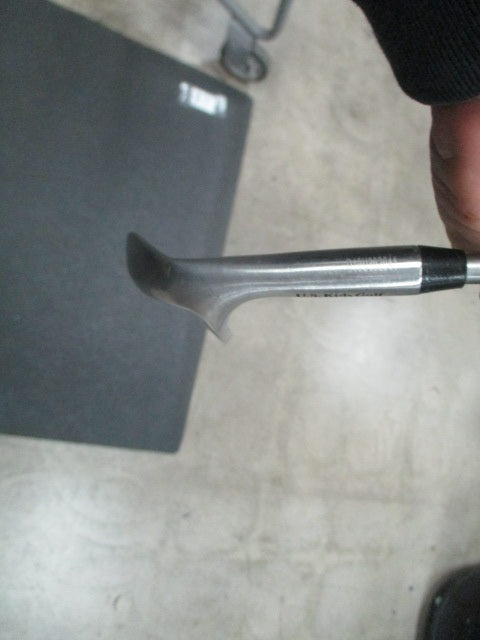 Load image into Gallery viewer, Used US Kids Grind WT-10u 12 Deg 56 Deg Junior Wedge - RH
