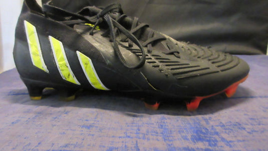 Used Adidas Predator Soccer Cleats Youth Size 5.5 - wear