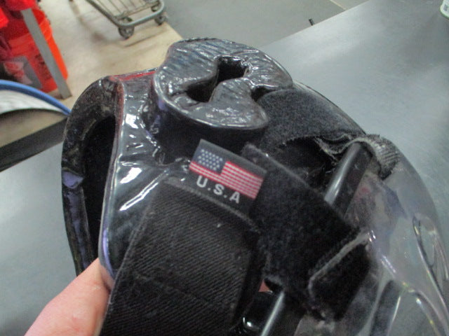 Load image into Gallery viewer, Used Champion Foam Head Gear in Black With Macho Face Shield Size Small

