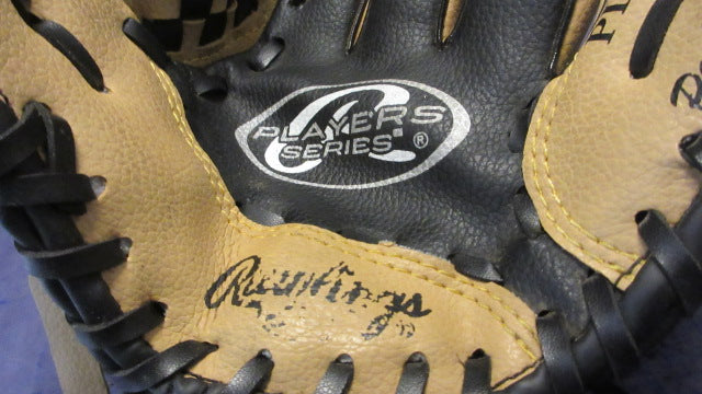 Load image into Gallery viewer, Used Rawlings Players Series 9&quot; Glove - RHT
