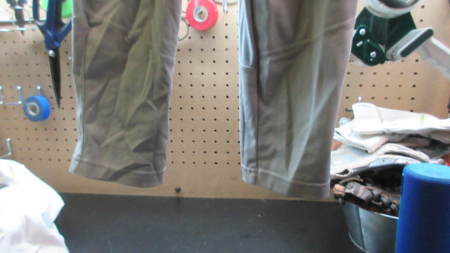 Load image into Gallery viewer, Used Nike Open Bottom Baseball Pants - Size Medium
