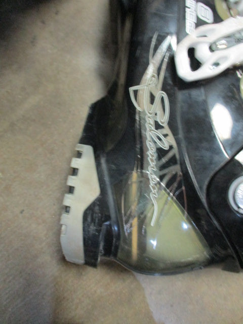 Used Salomon 8 Divine RS Size 8.5 Downhill Ski Boots