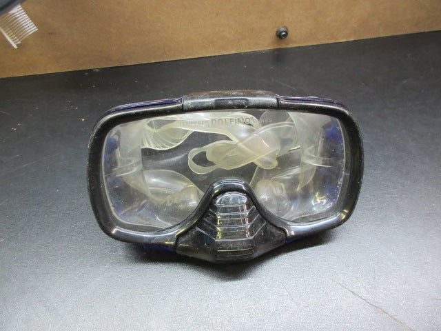 Load image into Gallery viewer, Used Dolfino Scuba Mask
