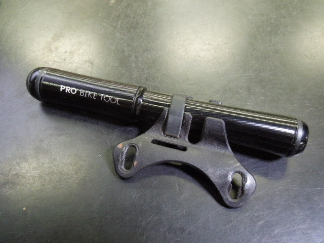 Load image into Gallery viewer, Used PRO BIKE TOOL Mini Bike Pump
