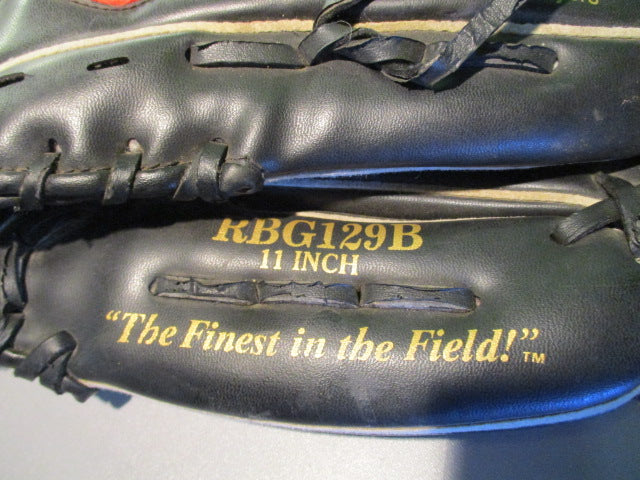 Load image into Gallery viewer, Used Rawlings Alex Rodriguez 11&quot; Glove - RHT
