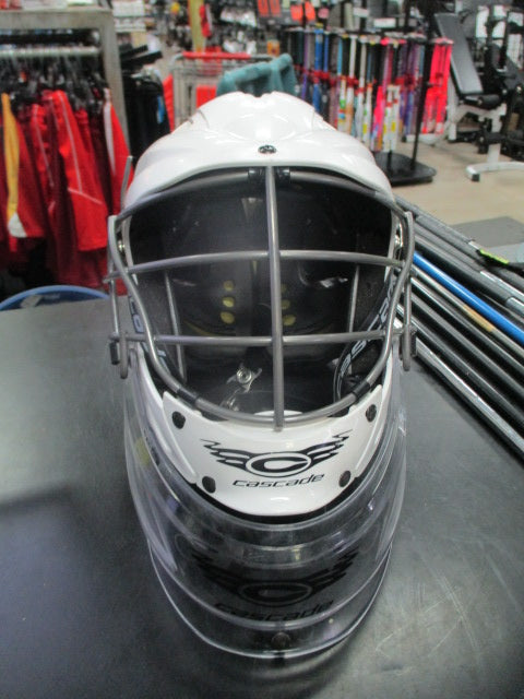 Used Cascade CS-R Youth Lacrosse Helmet With Throat Guard