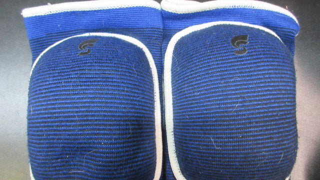 Load image into Gallery viewer, Used Volleyball Knee Pads
