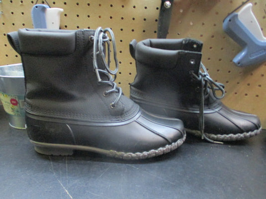 Used Weather Proof Vintage Boots - Size Mens 8